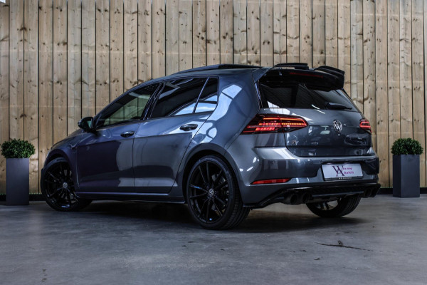Volkswagen Golf 2.0 TSI 4Motion R *Akra*Pano*PPF*DCC*Dynaudio*Dealer onderhouden*