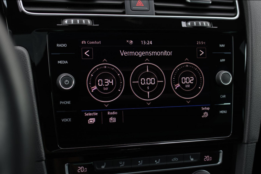 Volkswagen Golf 2.0 TSI 4Motion R *Akra*Pano*PPF*DCC*Dynaudio*Dealer onderhouden*