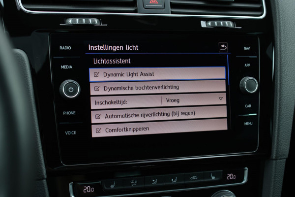 Volkswagen Golf 2.0 TSI 4Motion R *Akra*Pano*PPF*DCC*Dynaudio*Dealer onderhouden*