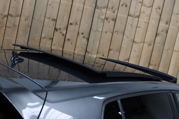 Volkswagen Golf 2.0 TSI 4Motion R *Akra*Pano*PPF*DCC*Dynaudio*Dealer onderhouden*