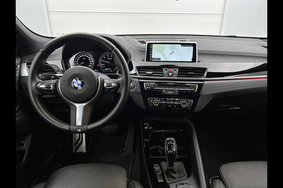 BMW X2 SDrive18i High Executive Edition(NL-auto, Dealer OnderH, Navi Pro, StoelV, Leer, Camera, Climate Con, Cruise Con, Etc)