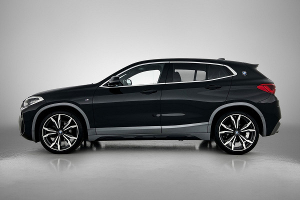 BMW X2 SDrive18i High Executive Edition(NL-auto, Dealer OnderH, Navi Pro, StoelV, Leer, Camera, Climate Con, Cruise Con, Etc)