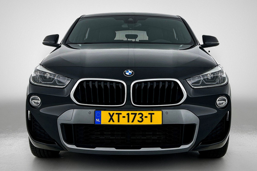 BMW X2 SDrive18i High Executive Edition(NL-auto, Dealer OnderH, Navi Pro, StoelV, Leer, Camera, Climate Con, Cruise Con, Etc)