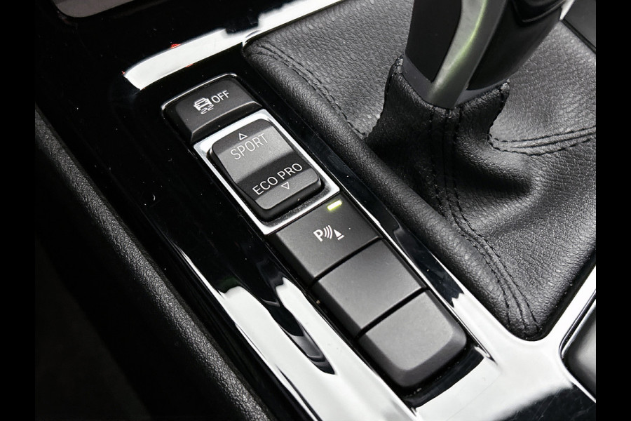 BMW X2 SDrive18i High Executive Edition(NL-auto, Dealer OnderH, Navi Pro, StoelV, Leer, Camera, Climate Con, Cruise Con, Etc)