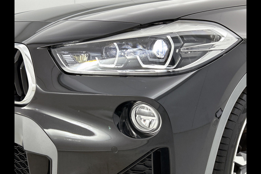 BMW X2 SDrive18i High Executive Edition(NL-auto, Dealer OnderH, Navi Pro, StoelV, Leer, Camera, Climate Con, Cruise Con, Etc)