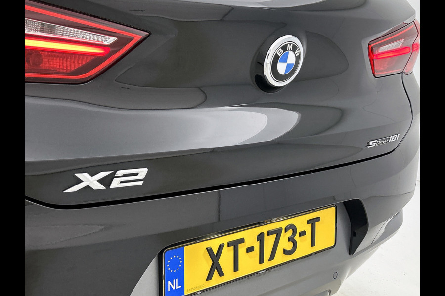 BMW X2 SDrive18i High Executive Edition(NL-auto, Dealer OnderH, Navi Pro, StoelV, Leer, Camera, Climate Con, Cruise Con, Etc)