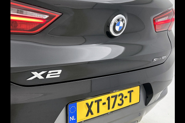 BMW X2 SDrive18i High Executive Edition(NL-auto, Dealer OnderH, Navi Pro, StoelV, Leer, Camera, Climate Con, Cruise Con, Etc)