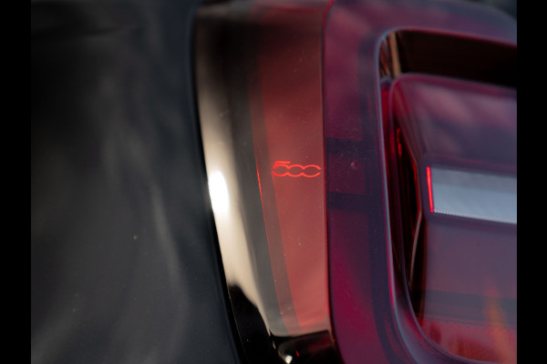 Fiat 500 La Prima 42 kWh | Pano-dak | Camera