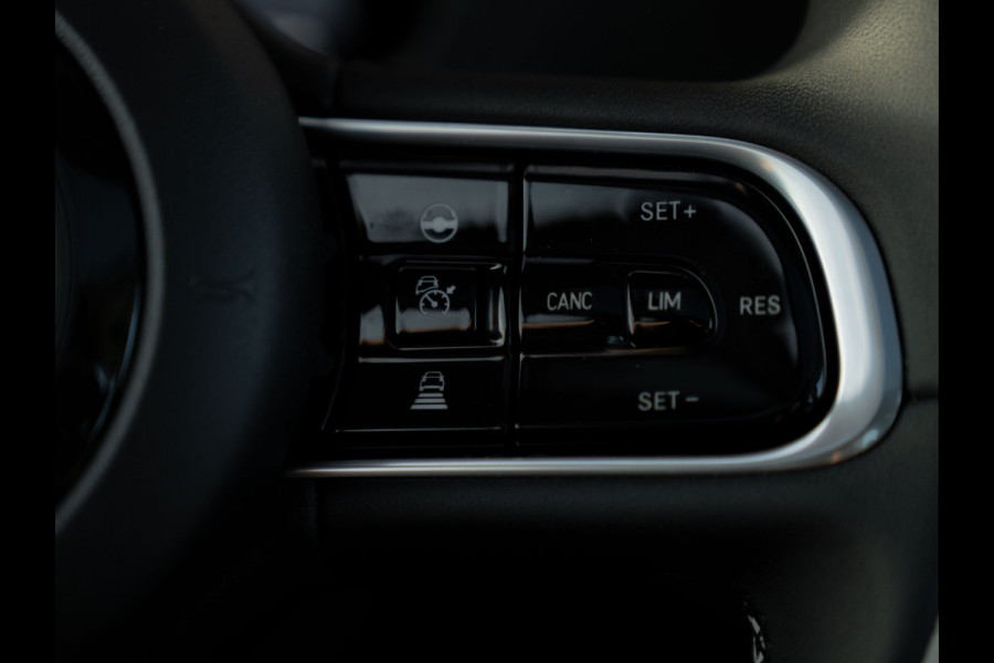 Fiat 500 La Prima 42 kWh | Pano-dak | Camera