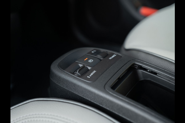 Fiat 500 La Prima 42 kWh | Pano-dak | Camera