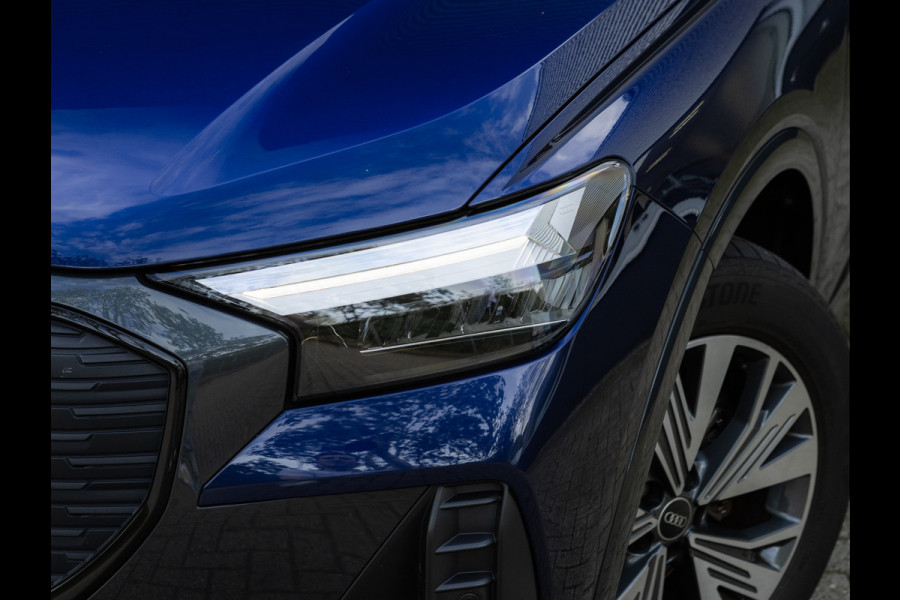 Audi Q4 Sportback e-tron 35 - Pano - Camera - Stoelverwarming - Leder - Keyless - Warmtepomp - 55 kWh