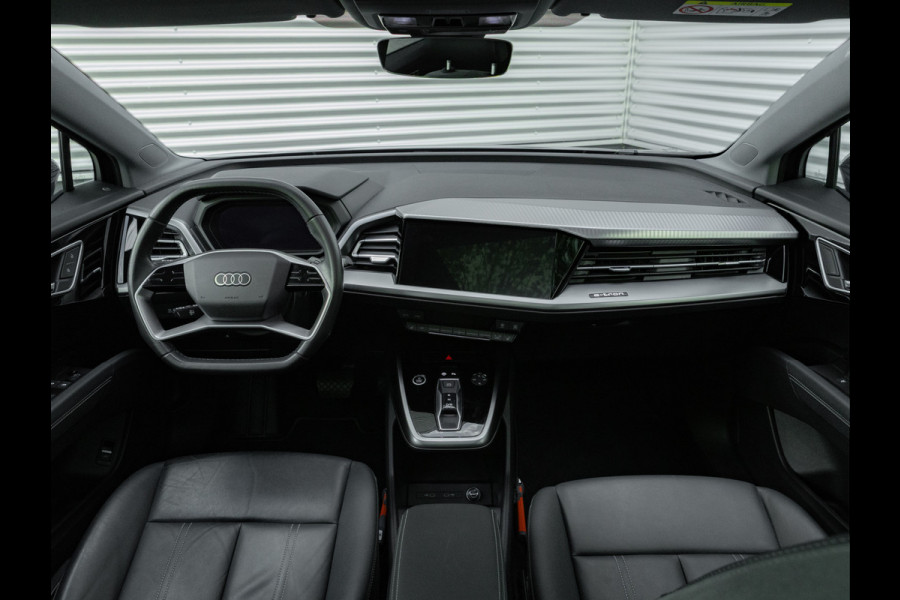 Audi Q4 Sportback e-tron 35 - Pano - Camera - Stoelverwarming - Leder - Keyless - Warmtepomp - 55 kWh