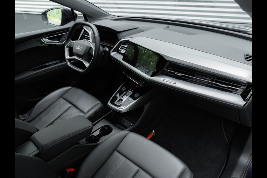 Audi Q4 Sportback e-tron 35 - Pano - Camera - Stoelverwarming - Leder - Keyless - Warmtepomp - 55 kWh