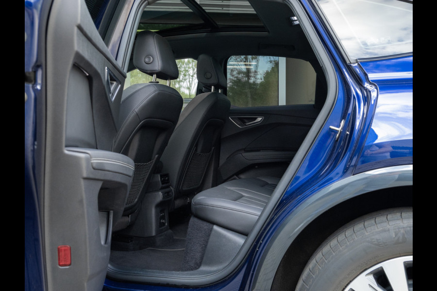 Audi Q4 Sportback e-tron 35 - Pano - Camera - Stoelverwarming - Leder - Keyless - Warmtepomp - 55 kWh