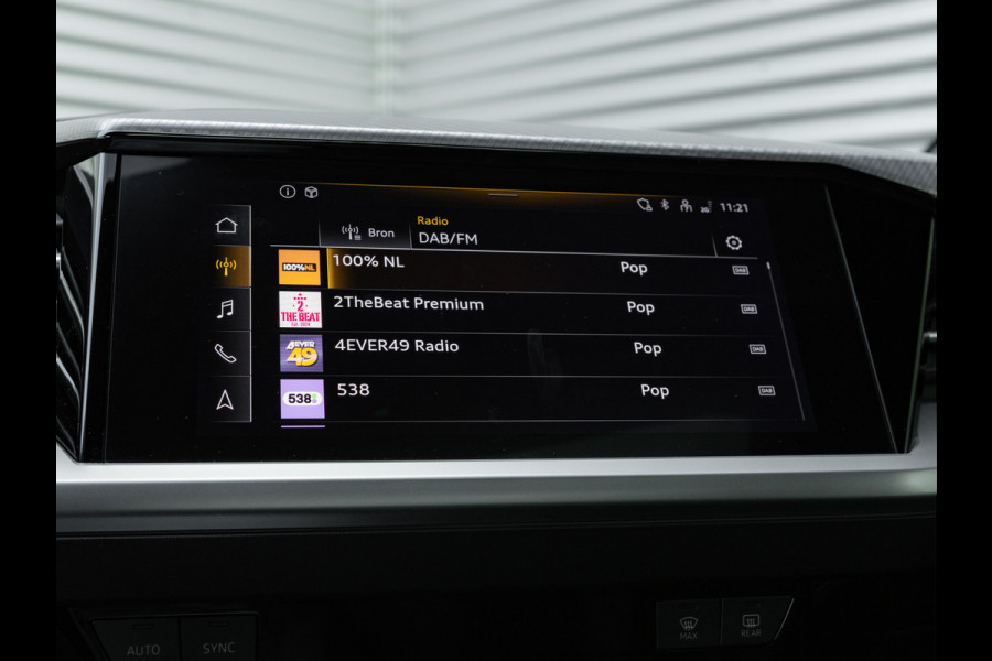 Audi Q4 Sportback e-tron 35 - Pano - Camera - Stoelverwarming - Leder - Keyless - Warmtepomp - 55 kWh