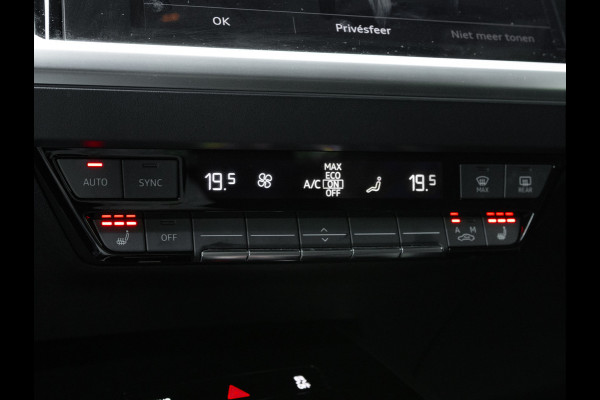 Audi Q4 Sportback e-tron 35 - Pano - Camera - Stoelverwarming - Leder - Keyless - Warmtepomp - 55 kWh