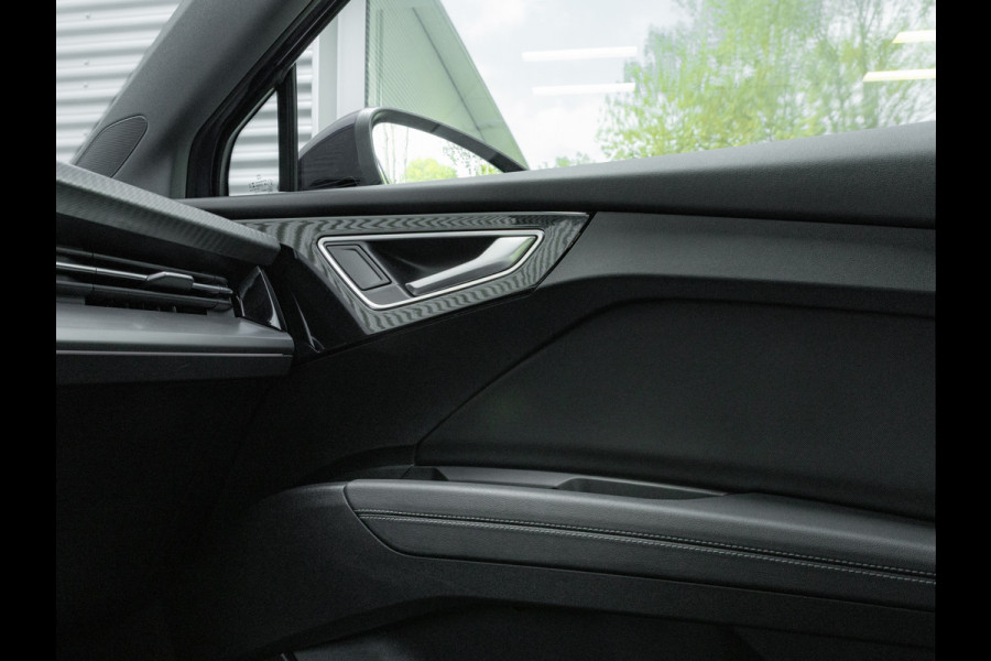 Audi Q4 Sportback e-tron 35 - Pano - Camera - Stoelverwarming - Leder - Keyless - Warmtepomp - 55 kWh