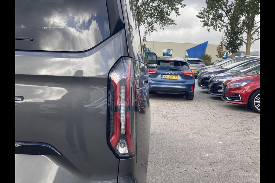 Ford Transit Custom Tourneo 340 2.5 PHEV L2H1 Titanium X Zuid | 233pk |  Incl. BTW/BPM Rijklaar | Luxury Pack | 16-weg elektrisch verstelbare AGR | Inklapbare trekhaak | Verwarmbaar stuurwiel |