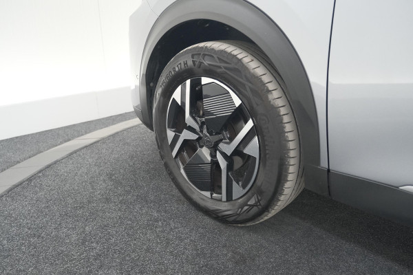 Peugeot 2008 PureTech 130 EAT8 GT | 360 Camera | Stoelmassage | Adaptieve Cruise Control | Dodehoekdetectie Peugeot 2008 PureTech 130 EAT8 GT | 360 Camera | Stoelmassage | Adaptieve Cruise Control | Dodehoekdetectie
