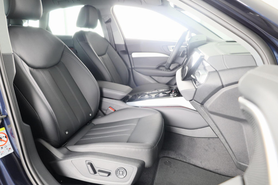 Audi A5 Advanced edition 35 TFSI 110 kW / 150 PK Limousine Audi A5 Limousine 2.0 TFSI  Advanced Edition automaat, First Edition, leder interieur, elektr. verst. voorstoelen