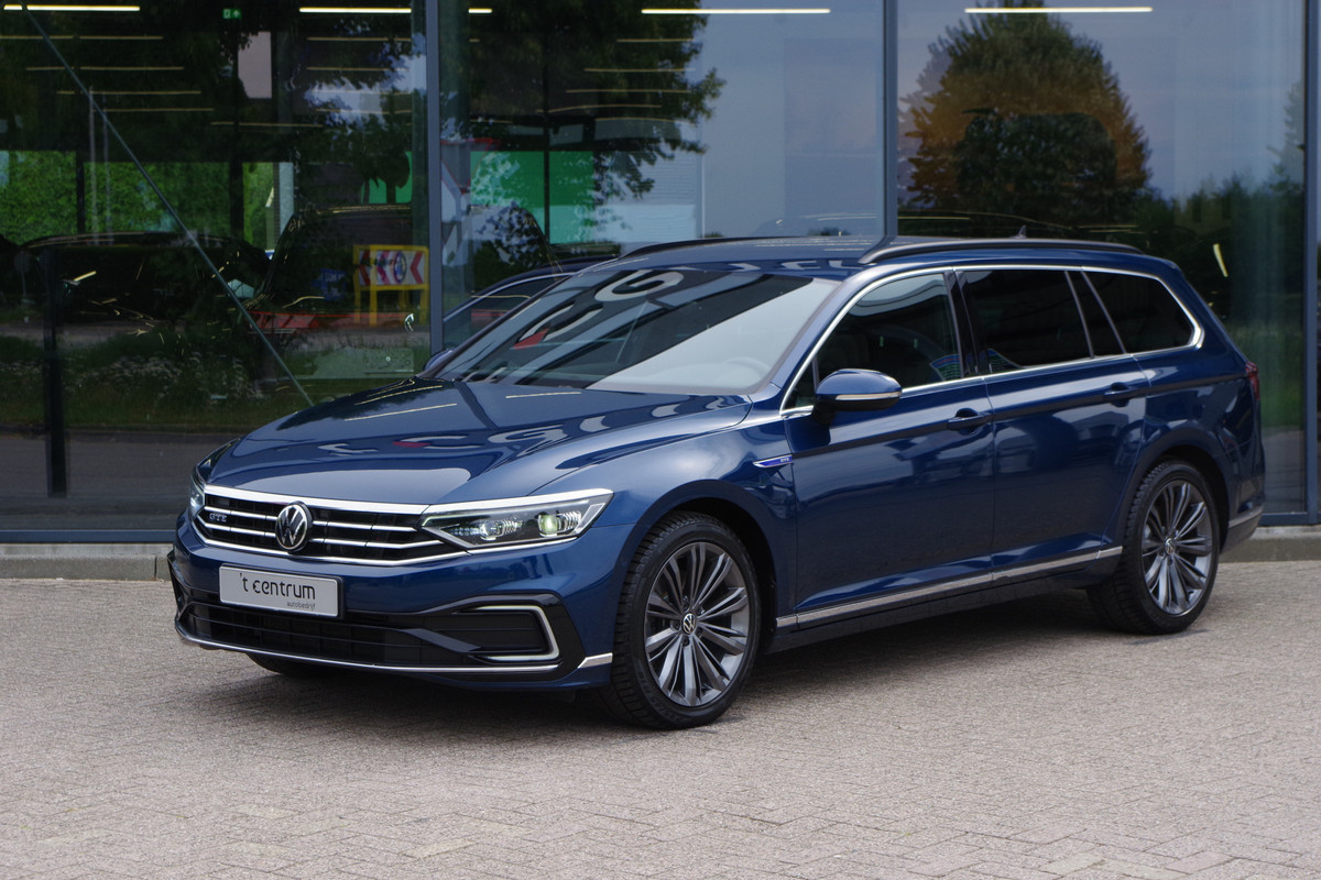 Volkswagen Passat Variant 1.4 TSI PHEV GTE 218 PK BNS, Matrix-LED, Trekhaak, Winterpakket, Camera Volkswagen Passat Variant 1.4 TSI PHEV GTE 218 PK BNS, Matrix-LED, Trekhaak, Winterpakket, Camera