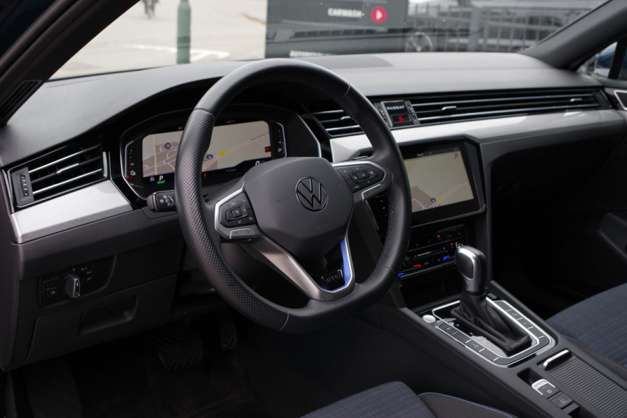 Volkswagen Passat Variant 1.4 TSI PHEV GTE 218 PK BNS, Matrix-LED, Trekhaak, Winterpakket, Camera