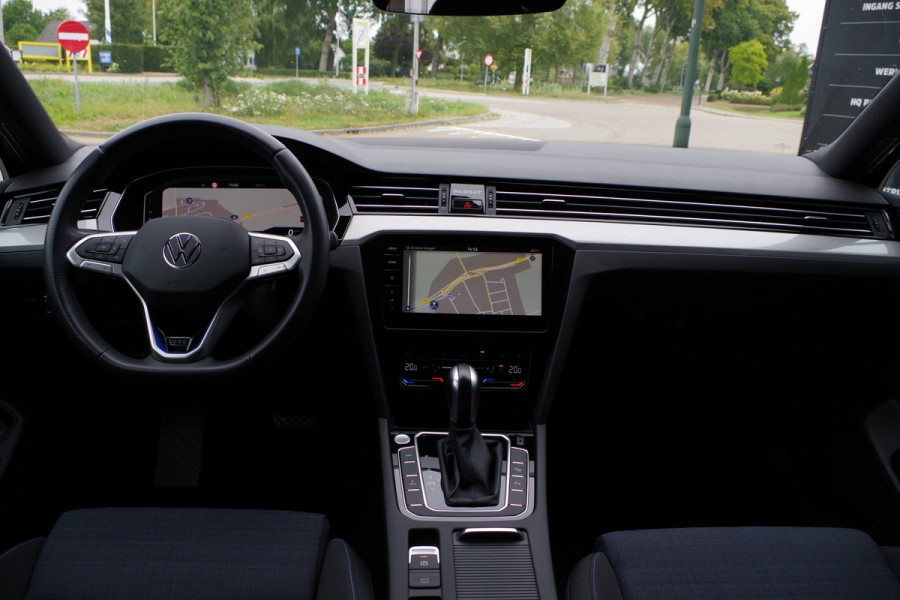 Volkswagen Passat Variant 1.4 TSI PHEV GTE 218 PK BNS, Matrix-LED, Trekhaak, Winterpakket, Camera