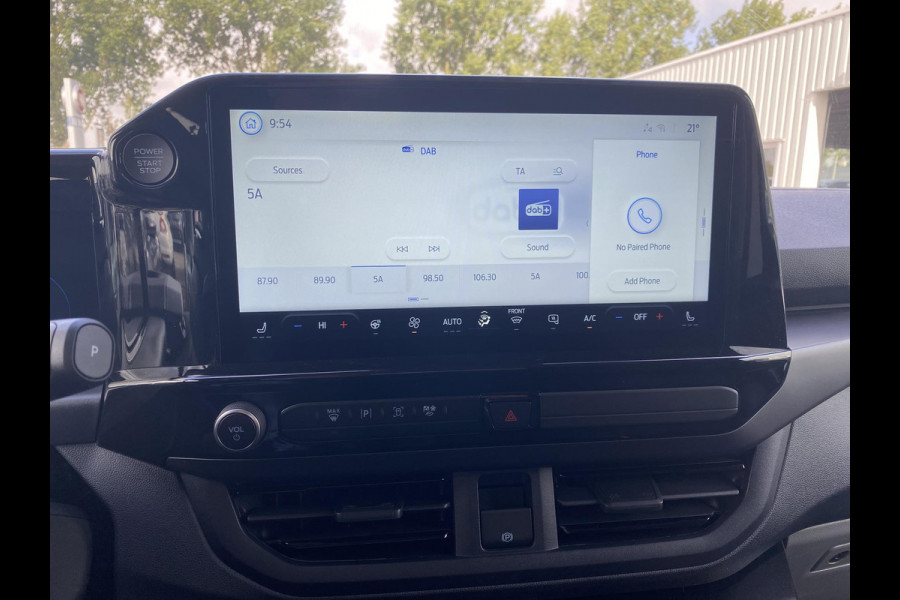 Ford Transit Custom 320 2.5 PHEV L2H1 Sport DC Zuid | 0,99% Renteactie | 233pk | Dubbele Cabine | Dubbele zijschuifdeur | Inklapbare trekhaak | 19 inch lichtmetalen Sport velgen (mat zwart) | Verwarmbaar stuurwiel | Navigatie systeem