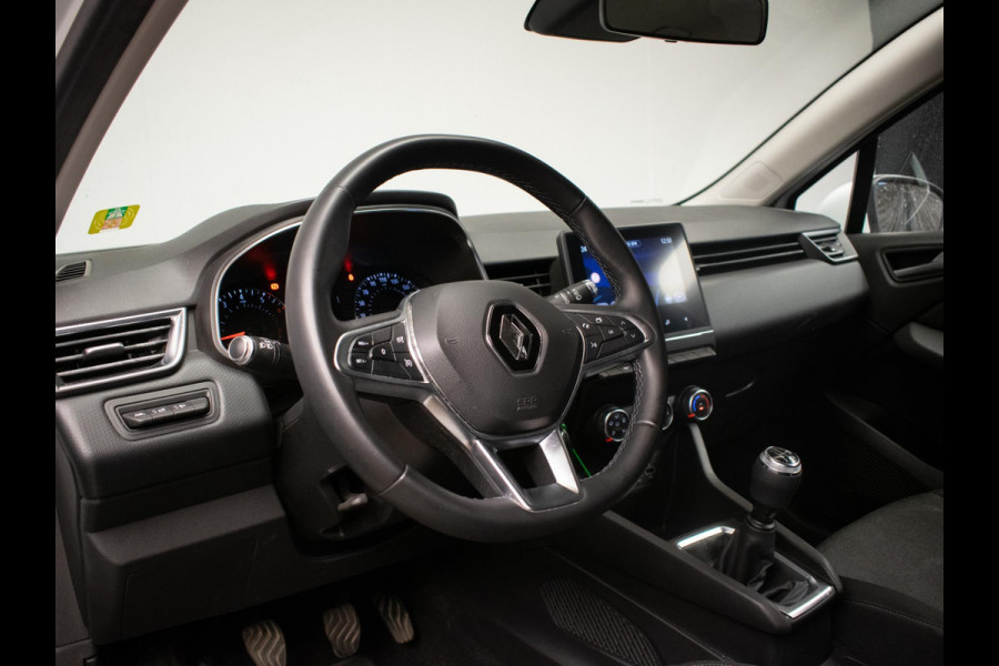 Renault Clio 1.0 TCe Zen Sport (APPLE CARPLAY,NAVI,LED,CRUISE,PDC,DAB,BLUETOOTH,LANE ASSIST,LM VELGEN,NIEUWE APK,NETTE STAAT)
