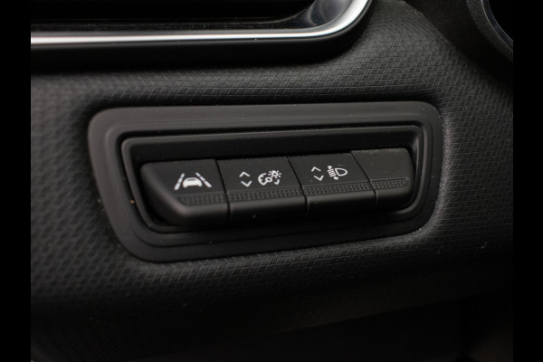 Renault Clio 1.0 TCe Zen Sport (APPLE CARPLAY,NAVI,LED,CRUISE,PDC,DAB,BLUETOOTH,LANE ASSIST,LM VELGEN,NIEUWE APK,NETTE STAAT)