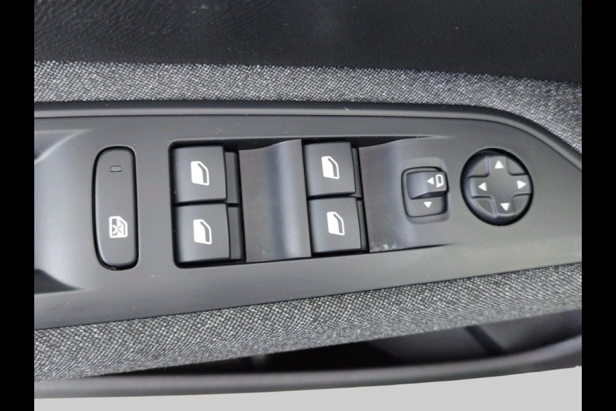Peugeot 5008 1.2 PureTech Active Pack Business Automaat | 7-zitter | Achteruitrijcamera |
