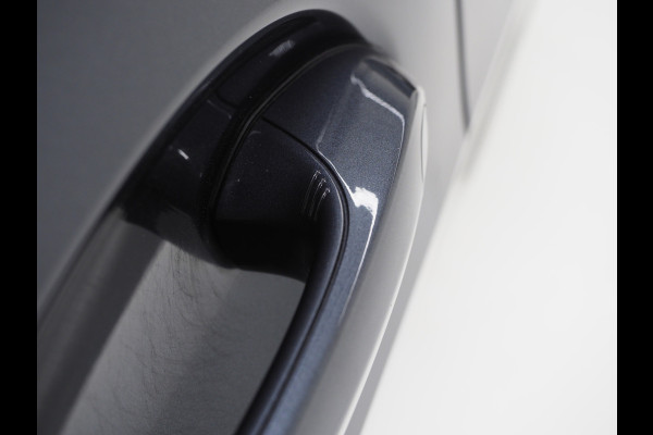 BMW X5 xDrive45e High Executive | Panoramadak | Luchtvering | Trekhaak | Head Up | Camera | Keyless