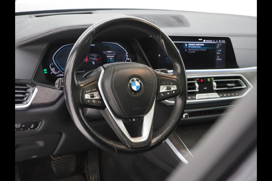 BMW X5 xDrive45e High Executive | Panoramadak | Luchtvering | Trekhaak | Head Up | Camera | Keyless