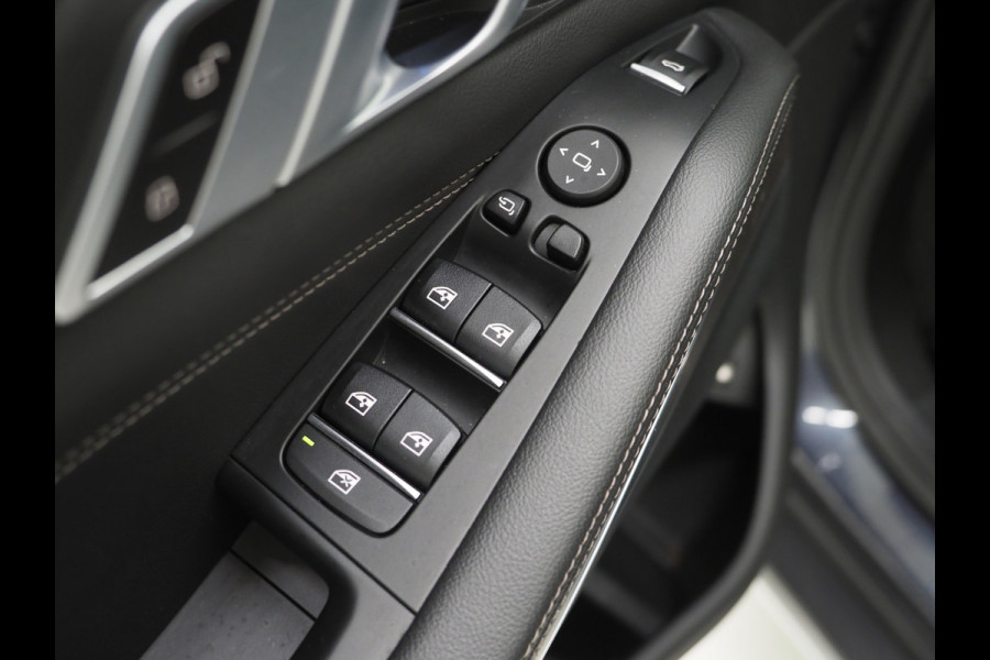 BMW X5 xDrive45e High Executive | Panoramadak | Luchtvering | Trekhaak | Head Up | Camera | Keyless