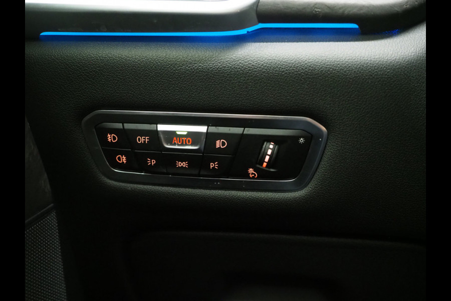 BMW X5 xDrive45e High Executive | Panoramadak | Luchtvering | Trekhaak | Head Up | Camera | Keyless