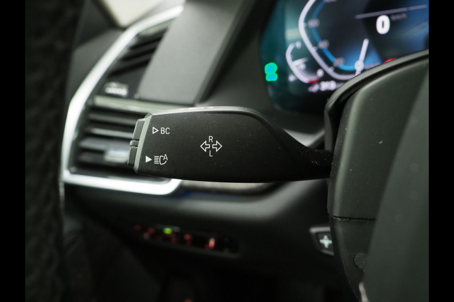 BMW X5 xDrive45e High Executive | Panoramadak | Luchtvering | Trekhaak | Head Up | Camera | Keyless