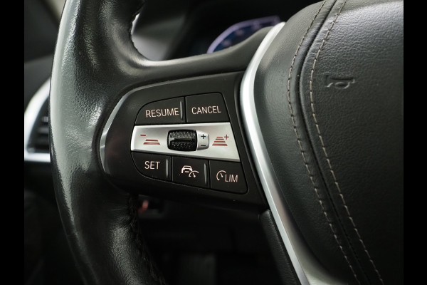BMW X5 xDrive45e High Executive | Panoramadak | Luchtvering | Trekhaak | Head Up | Camera | Keyless