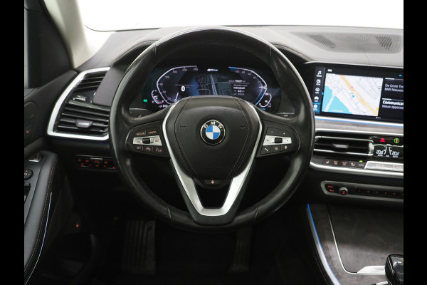 BMW X5 xDrive45e High Executive | Panoramadak | Luchtvering | Trekhaak | Head Up | Camera | Keyless