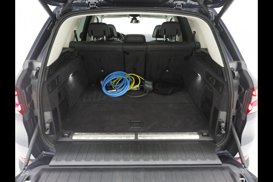 BMW X5 xDrive45e High Executive | Panoramadak | Luchtvering | Trekhaak | Head Up | Camera | Keyless