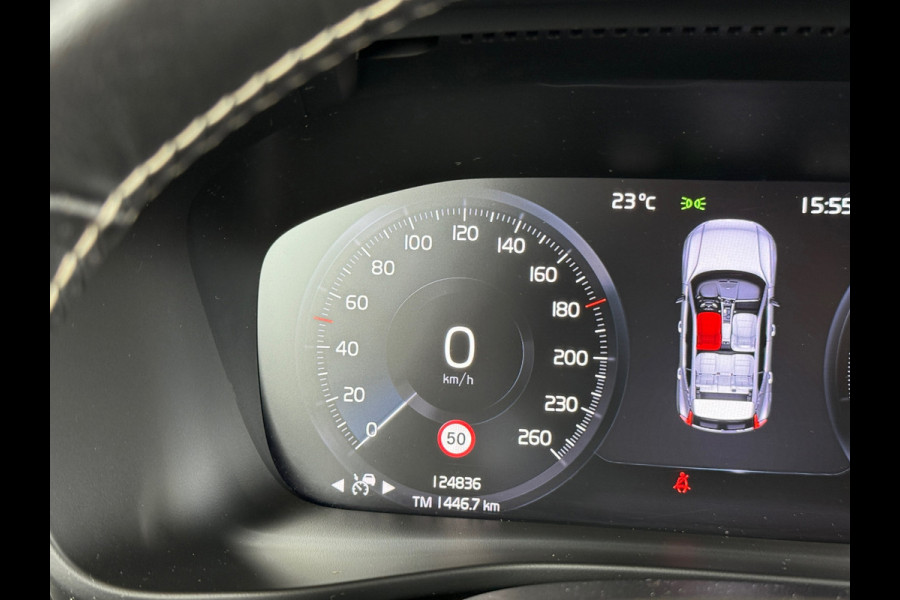 Volvo XC40 1.5 T3 R-Design Dodehoek|Elek Trekhaak|Dealer Onderhouden