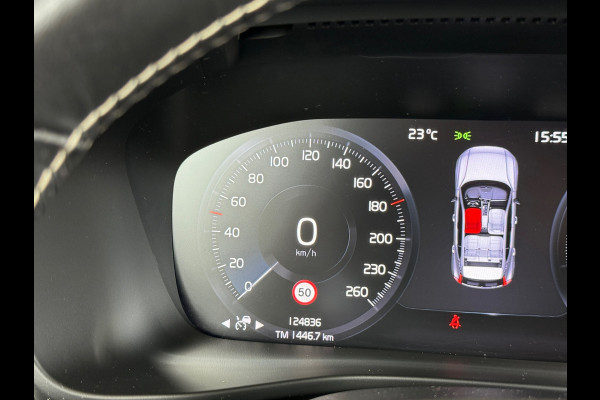 Volvo XC40 1.5 T3 R-Design Dodehoek|Elek Trekhaak|Dealer Onderhouden