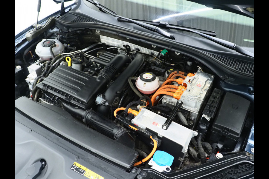 Škoda Superb Combi 1.4 TSI iV 218PK | Virtual | Sound System | Keyless | Camera | Memory | DAB | Carplay