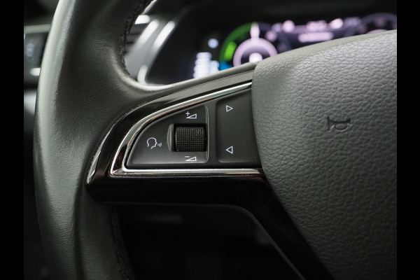 Škoda Superb Combi 1.4 TSI iV 218PK | Virtual | Sound System | Keyless | Camera | Memory | DAB | Carplay