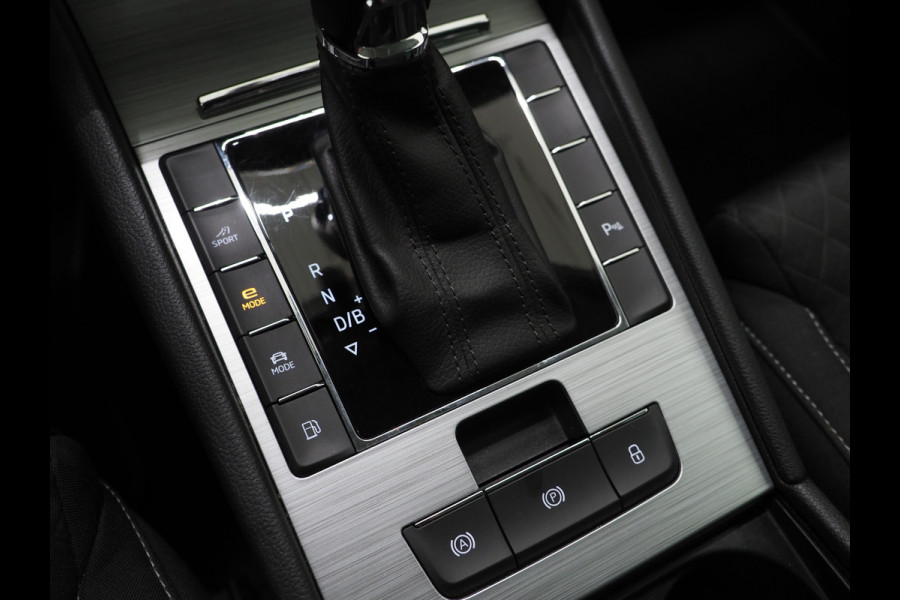 Škoda Superb Combi 1.4 TSI iV 218PK | Virtual | Sound System | Keyless | Camera | Memory | DAB | Carplay
