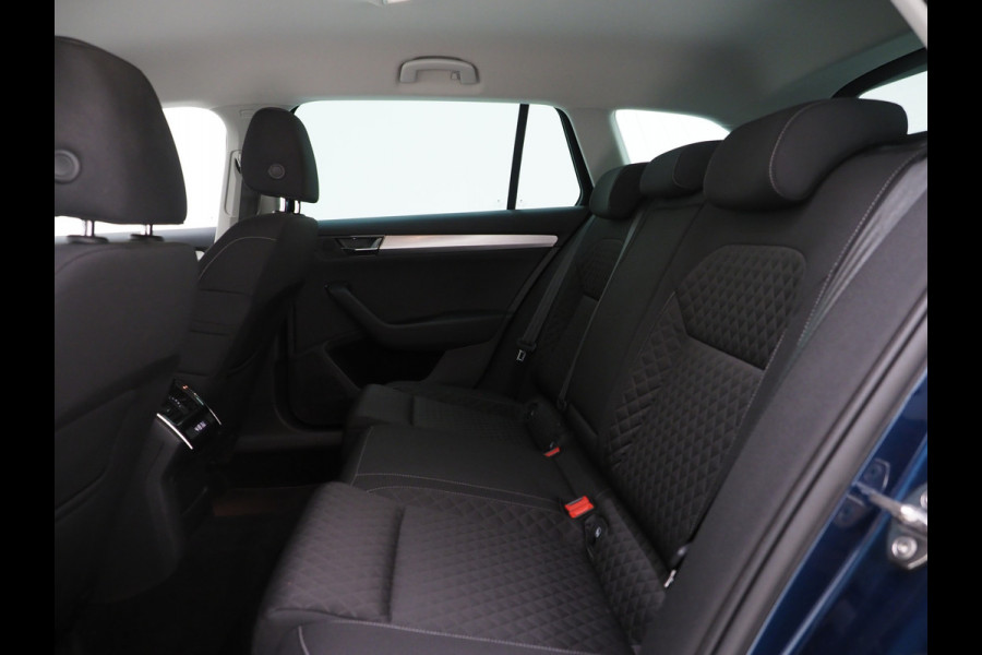 Škoda Superb Combi 1.4 TSI iV 218PK | Virtual | Sound System | Keyless | Camera | Memory | DAB | Carplay