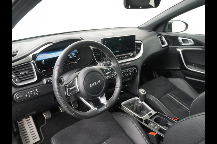 Kia Ceed Sportswagon 1.5 T-GDi GT-Line - Cruise Control - Navigatie - Apple/Android Carplay - Climate Control - Fabrieksgarantie Tot 2031