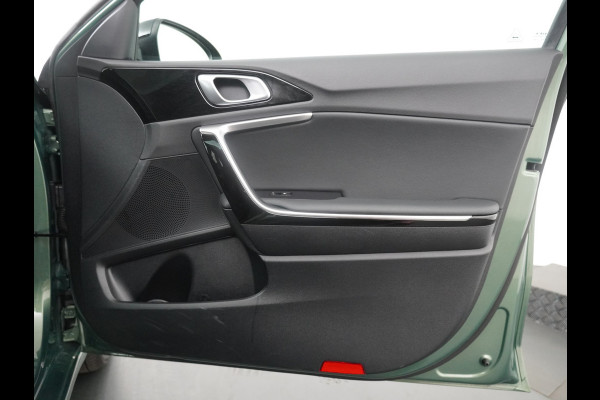 Kia Ceed Sportswagon 1.5 T-GDi GT-Line - Cruise Control - Navigatie - Apple/Android Carplay - Climate Control - Fabrieksgarantie Tot 2031