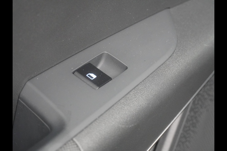 Kia Niro EV DynamicLine 64.8 kWh - Navigatie - Adaptieve Cruise Control - Apple/Android Carplay - Climate Control - Fabrieksgarantie Tot 2031