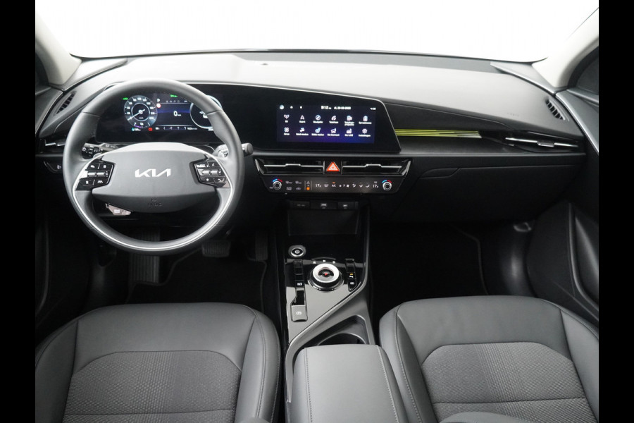 Kia Niro EV DynamicLine 64.8 kWh - Navigatie - Adaptieve Cruise Control - Apple/Android Carplay - Climate Control - Fabrieksgarantie Tot 2031