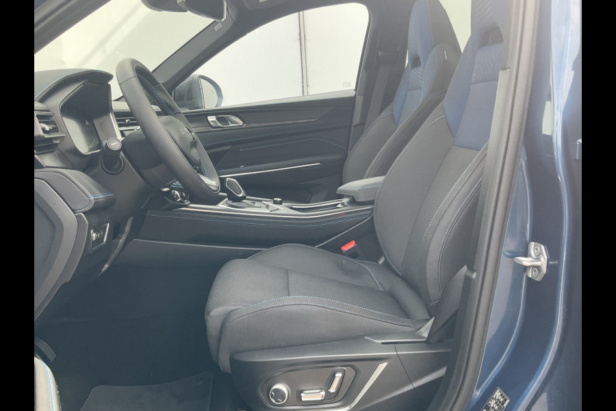 Lynk & Co 01 1.5 262pk PHEV Panodak Zwarte hemel 360° Cam Plug in
